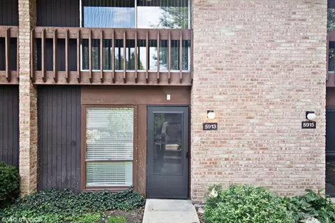 5913 Oakwood Dr #140B, Lisle, IL 60532