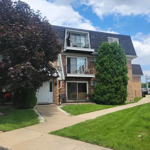 10330 Ridgeland Ave #308, Chicago Ridge, IL 60415