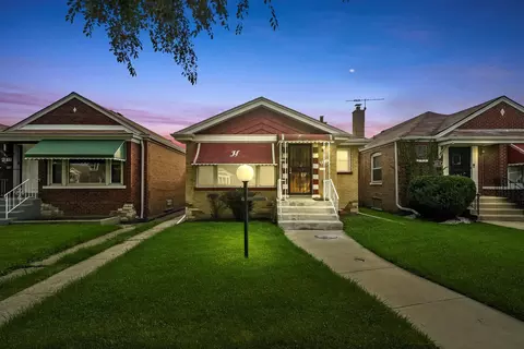 8817 S Merrill Ave, Chicago, IL 60617