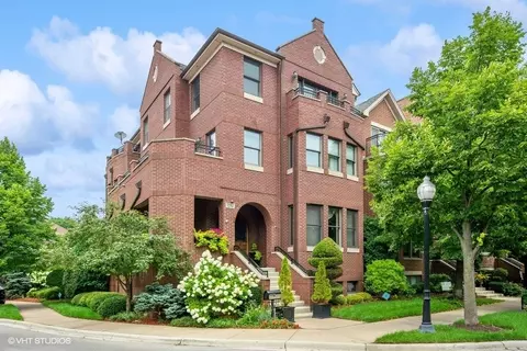 1232 W 34th St, Chicago, IL 60608