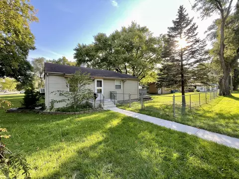 1505 S 4th Ave, Kankakee, IL 60901 photo 2