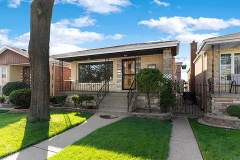 6418 S Narragansett Ave, Chicago, IL 60638
