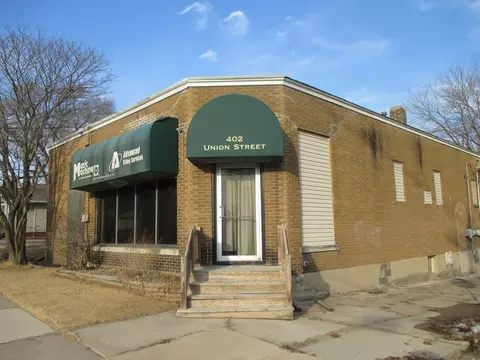 402 Union St, Lasalle, IL 61301
