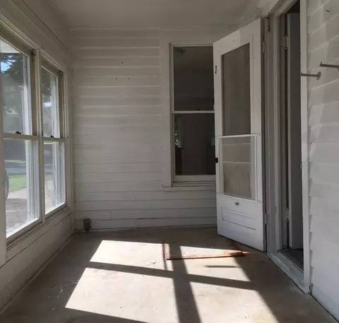 211 Locust St, Marengo, IL 60152 photo 14