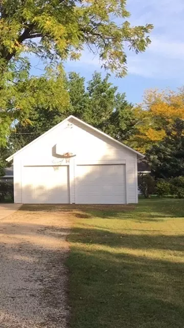 211 Locust St, Marengo, IL 60152 photo 16