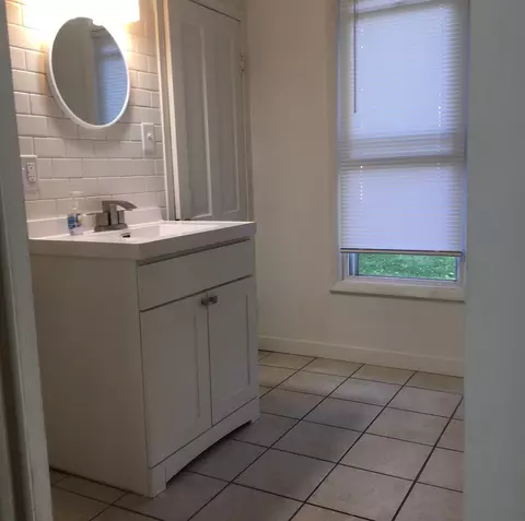 211 Locust St, Marengo, IL 60152 photo 9