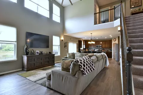 250 Norway Dr, Bartlett, IL 60103 photo 13