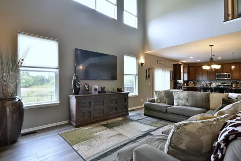 250 Norway Dr, Bartlett, IL 60103 photo 14