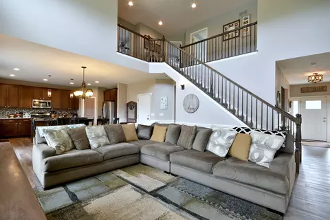 250 Norway Dr, Bartlett, IL 60103 photo 15