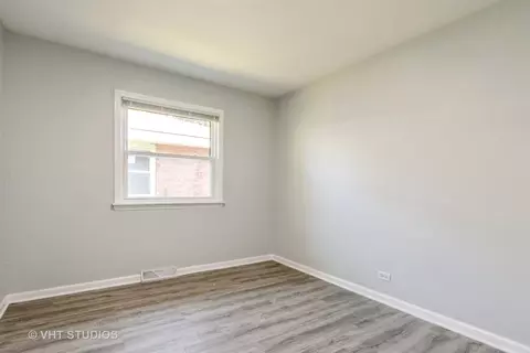 16448 Winchester Ave, Markham, IL 60428 photo 8