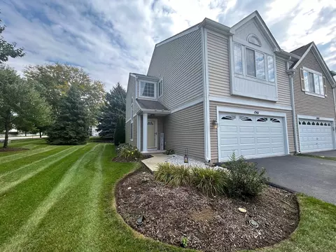 1561 Spaulding Rd, Bartlett, IL 60103 photo 2