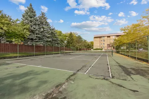 5600 Astor Ln #112, Rolling Meadows, IL 60008 photo 16
