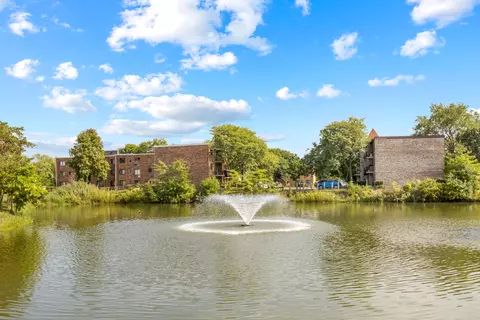 5600 Astor Ln #112, Rolling Meadows, IL 60008 photo 17