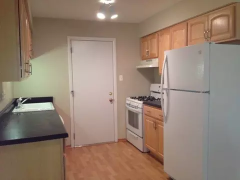 9920 153rd St #1D2A2C, Orland Park, IL 60462