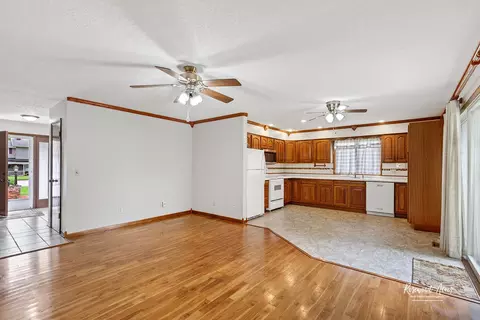 1515 W Budd Blvd, Kankakee, IL 60901 photo 10