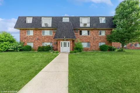 17262 71st Ct #4, Tinley Park, IL 60477