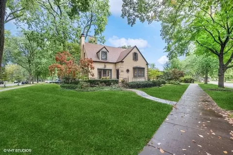 6801 N Jean Ave, Chicago, IL 60646