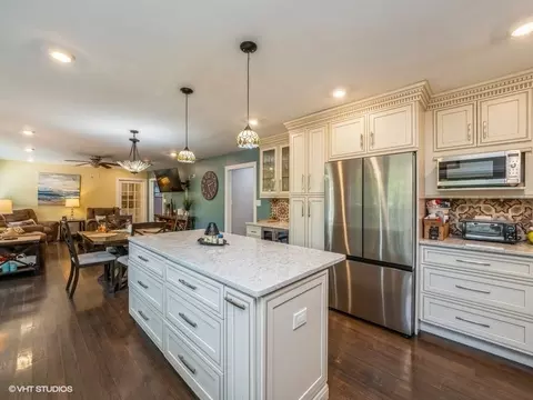 1270 Winaki Trl, Algonquin, IL 60102 photo 16