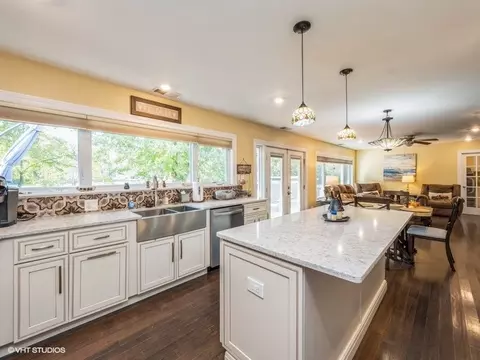 1270 Winaki Trl, Algonquin, IL 60102 photo 18