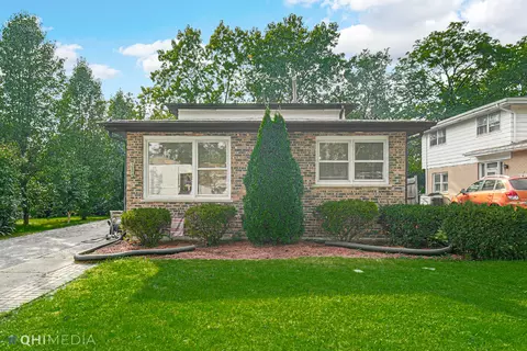 18124 Rockwell Ave, Homewood, IL 60430