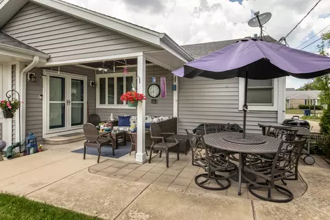 1275 Dennis Pl, Des Plaines, IL 60018 photo 25