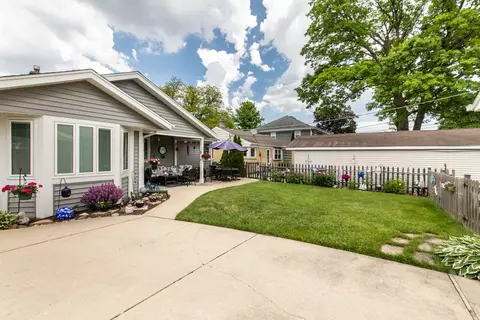 1275 Dennis Pl, Des Plaines, IL 60018 photo 26