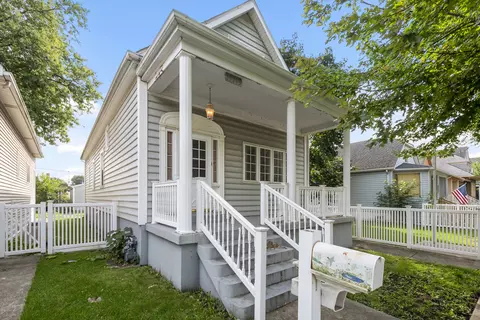 13213 S Houston Ave, Chicago, IL 60633