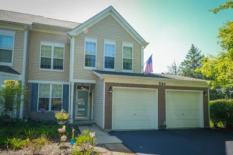 2144 Rossiter Pkwy, Plainfield, IL 60544