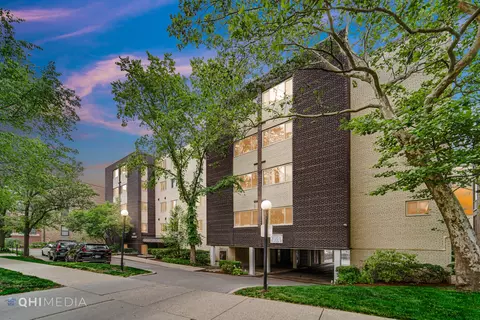 835 Ridge Ave #301, Evanston, IL 60202