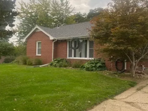 313 E Hennepin St, Mark, IL 61340