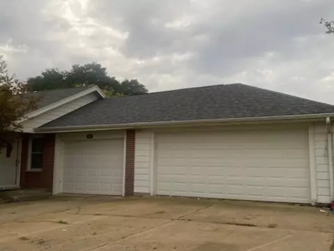 313 E Hennepin St, Mark, IL 61340 photo 3