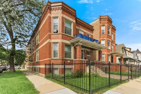 700 N Laramie Ave, Chicago, IL 60644