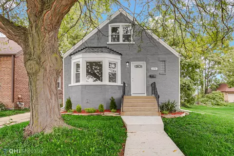 275 E Joe Orr Rd, Chicago Heights, IL 60411