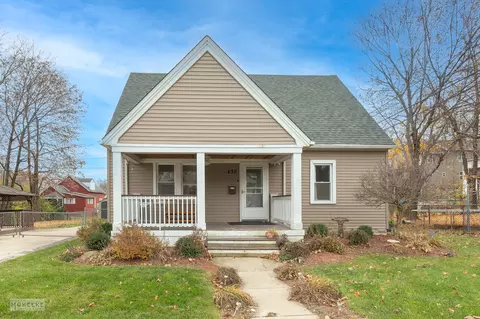 432 Prior St, Joliet, IL 60436