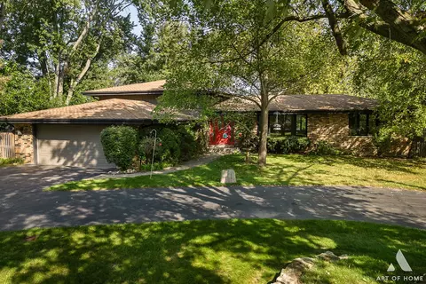 10406 W 134th St, Palos Park, IL 60464