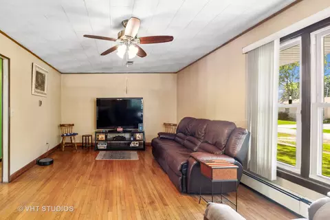 200 Cochran St, Manhattan, IL 60442 photo 3