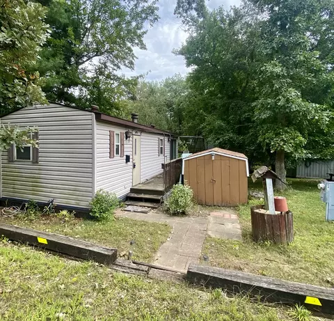 8142 Woodhaven, Sublette, IL 61367