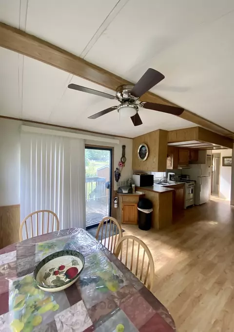 8142 Woodhaven, Sublette, IL 61367 photo 11