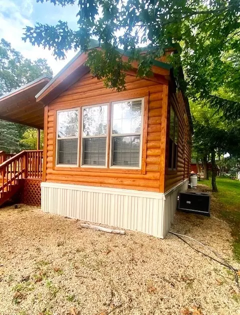 890 Woodhaven, Sublette, IL 61367 photo 3