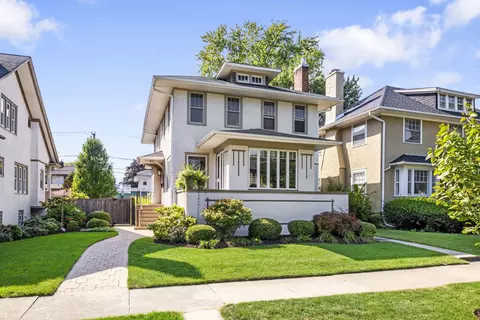 831 N East Ave, Oak Park, IL 60302