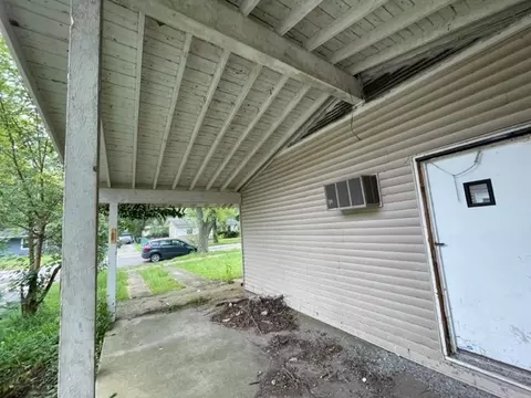 15408 Birch Rd, Markham, IL 60428 photo 3