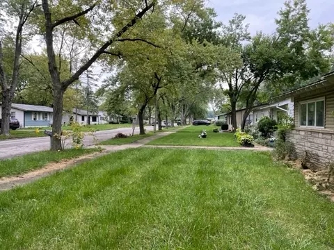 15408 Birch Rd, Markham, IL 60428 photo 4