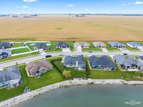 618 Peacock Pl, Manteno, IL 60950