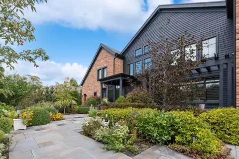 1258 Walters Ave, Northbrook, IL 60062 photo 4