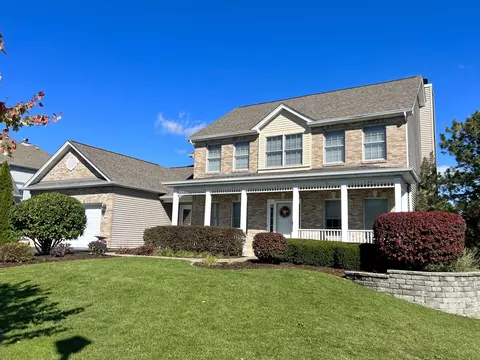 3092 Covered Bridge Ln, Dekalb, IL 60115