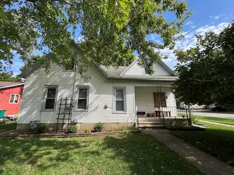 1701 N Baker St, Streator, IL 61364