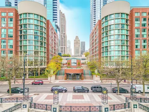 440 N Mcclurg Ct #1113, Chicago, IL 60611