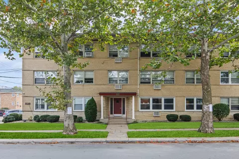 6817 N Ozark Ave #1D, Chicago, IL 60631