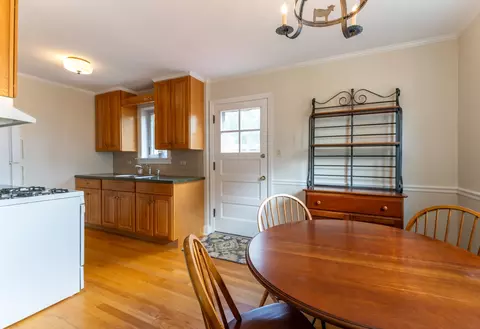 411 S Williston St, Wheaton, IL 60187 photo 6