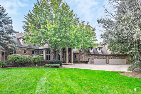 8718 Crystal Springs Rd, Woodstock, IL 60098
